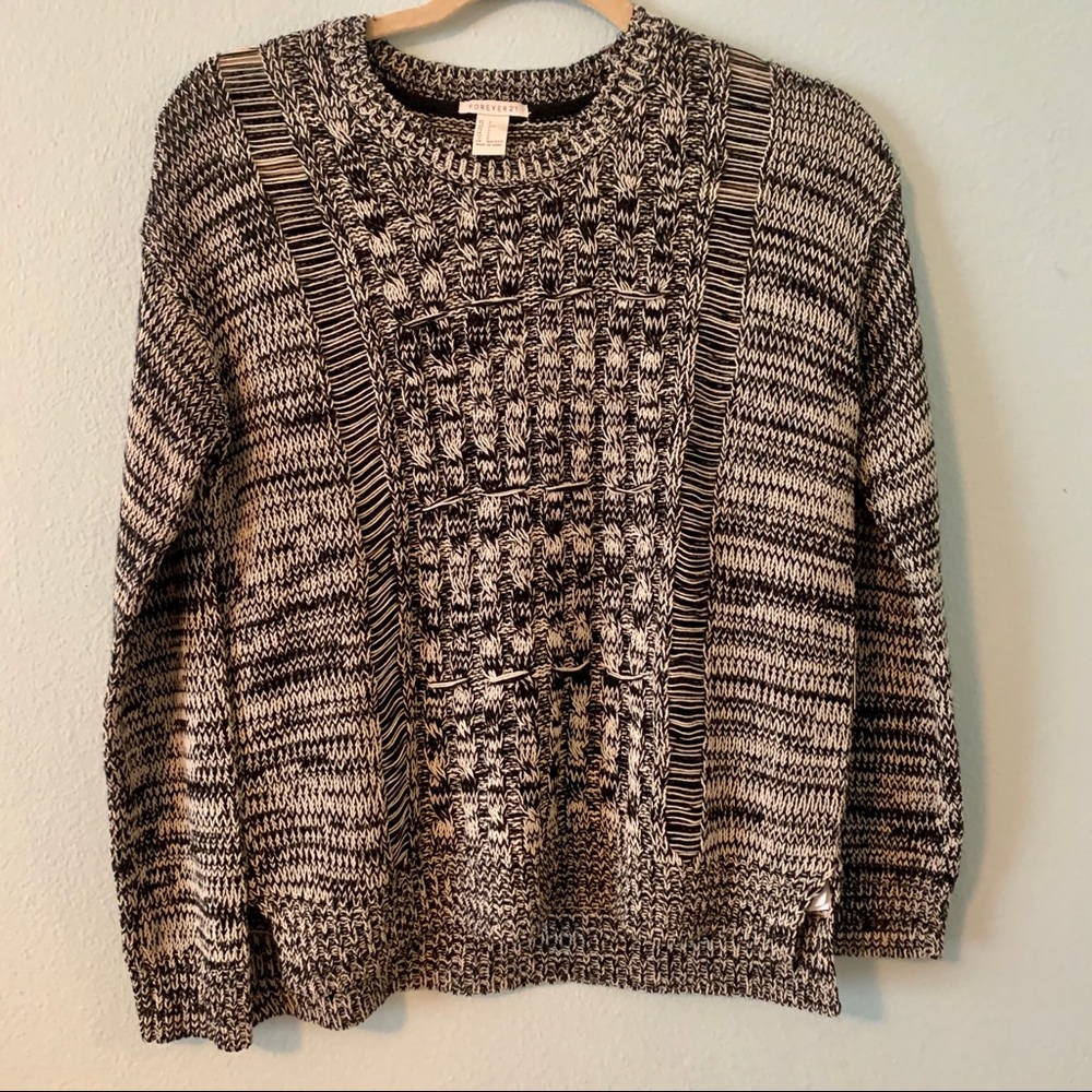 NWT Forever 21 Black and White Knit Sweater